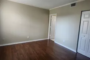 12606 SW 53rd St, Miramar, FL 33027 - Photo 9