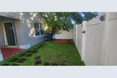 12606 SW 53rd Street, Miramar, FL 33027 - Photo 13