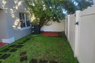 12606 SW 53rd St, Miramar, FL 33027 - Photo 13