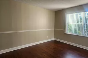 12606 SW 53rd St, Miramar, FL 33027 - Photo 7