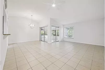 5119 Lazy Lake Circle, Orlando, FL 32821 - Photo 5