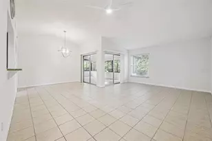 5119 Lazy Lake Cir, Orlando, FL 32821 - Photo 5