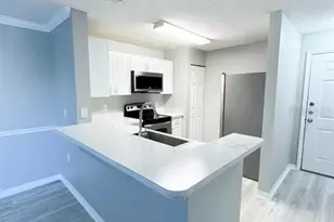 1919 Summer Club Dr, Oviedo, FL 32765 - Photo 7