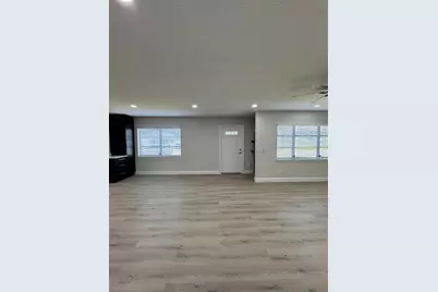 306 Crevasse Street, Lakeland, FL 33805 - Photo 11