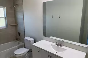 110 Dewitt Ct, Eustis, FL 32726 - Photo 5