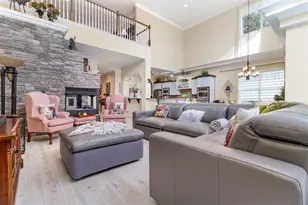 404 Long And Winding Rd, Howey in the Hills, FL 34737 - Photo 11