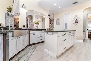 404 Long And Winding Rd, Howey in the Hills, FL 34737 - Photo 15