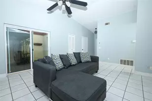 148 Sabal Palm Ct, Sanford, FL 32773 - Photo 5