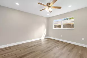 3202 Calumet Dr, Orlando, FL 32810 - Photo 15