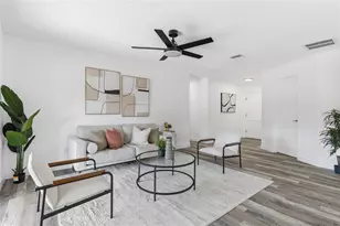 1101 Matterhorn St, Deltona, FL 32725 - Photo 9