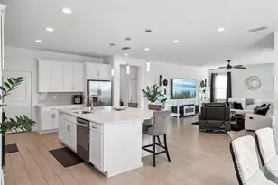 591 Via Bella Ct, Howey in the Hills, FL 34737 - Photo 7