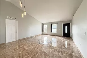 774 Lobelia Dr, Davenport, FL 33837 - Photo 5