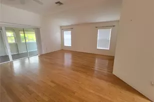 7233 SE 171st Pond Ln, The Villages, FL 32162 - Photo 15