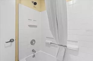 7601 Canada Ave, Orlando, FL 32819 - Photo 13