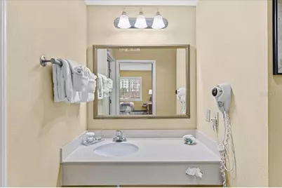 7601 Canada Avenue #202, Orlando, FL 32819 - Photo 15