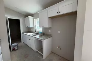 754 W Deacon Pl, Citrus Springs, FL 34434 - Photo 5