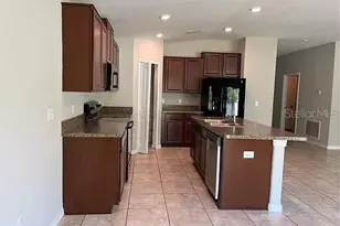1606 Redmond Brook Ln, Ruskin, FL 33570 - Photo 7