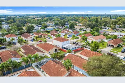 160 Tuscany Pointe Avenue, Orlando, FL 32807 - Photo 45