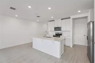 4256 Ranch House Rd, Saint Cloud, FL 34772 - Photo 11