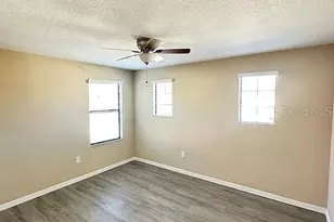 2412 Seven Oaks Dr, Saint Cloud, FL 34772 - Photo 11