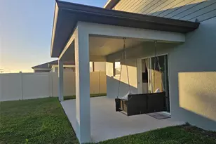 3928 Capri Coast Dr, Plant City, FL 33565 - Photo 5