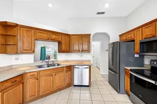 11019 SE 170th Ln Rd, Summerfield, FL 34491 - Photo 13