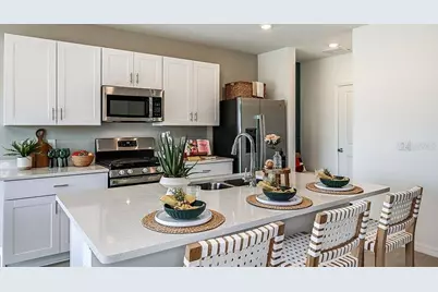 720 Hazelwood Court, Haines City, FL 33844 - Photo 5