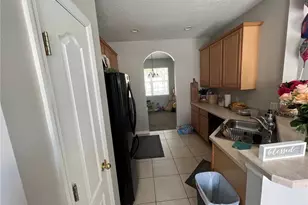 13213 Silver Strand Falls Dr, Orlando, FL 32824 - Photo 5