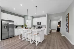 1754 Blue Lagoon Cir, Mascotte, FL 34753 - Photo 9