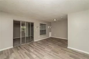 14206 Village Terrace Dr, Tampa, FL 33624 - Photo 3