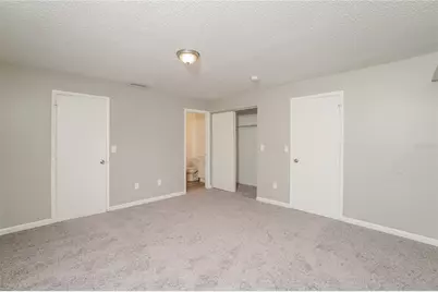 14206 Village Terrace Drive, Tampa, FL 33624 - Photo 7