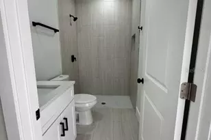 1043 Albany Ave, Lehigh Acres, FL 33971 - Photo 23