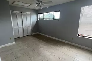 2812 Hunt Club Ln, Orlando, FL 32826 - Photo 9