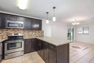 61 Foxhall Ln, Palm Coast, FL 32137 - Photo 13