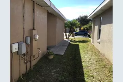 2423 Ruddenstone Way, Kissimmee, FL 34744 - Photo 9