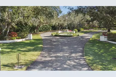102 Coventry Lane, Haines City, FL 33844 - Photo 1