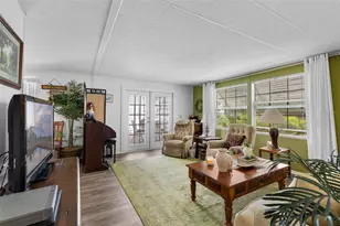 8 Cocos Plumosa Dr, Eustis, FL 32726 - Photo 13