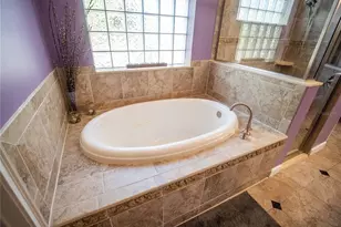 2135 Appalachee Cir, Tavares, FL 32778 - Photo 13