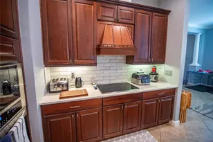 2135 Appalachee Cir, Tavares, FL 32778 - Photo 21