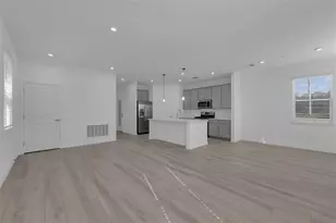 449 Belmond Dr, Debary, FL 32713 - Photo 5