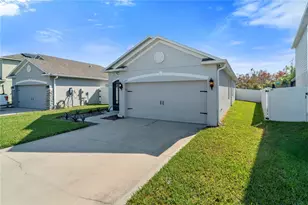 4256 Desert Rose Ave, Kissimmee, FL 34746 - Photo 3