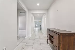 297 Siesta Vista Ct, Davenport, FL 33896 - Photo 3