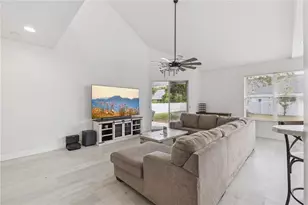 609 Rhodes Dr, Deland, FL 32720 - Photo 5