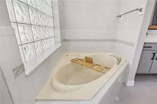 609 Rhodes Dr, Deland, FL 32720 - Photo 17