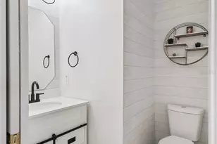 609 Rhodes Dr, Deland, FL 32720 - Photo 19