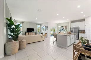 402 Shoreview Sands Ave, Mascotte, FL 34753 - Photo 3