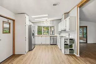 2446 Fairbluff Circle, Zellwood, FL 32798 - Photo 7