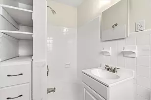 1039 Thornton Ave, Orlando, FL 32803 - Photo 11