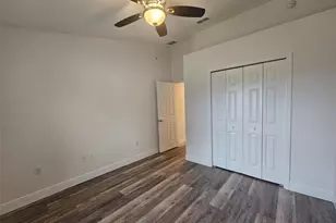 308 Highland Meadows Dr, Davenport, FL 33837 - Photo 13