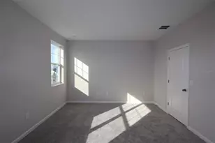 1363 Mount Royal Dr, Saint Cloud, FL 34771 - Photo 11